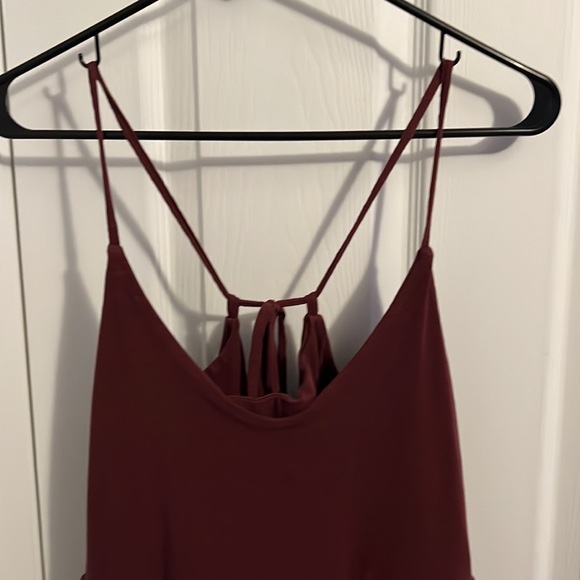 Cute and comfy Old Navy tiered midi dress with pockets! - Picture 3 of 5